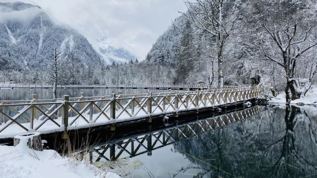 畢棚溝雪景